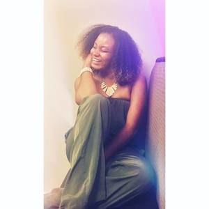 Meet your Posher, Jacquelyn